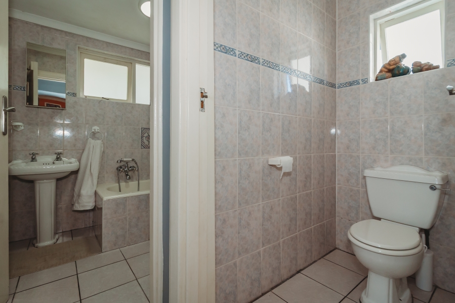 4 Bedroom Property for Sale in Camphersdrift Western Cape